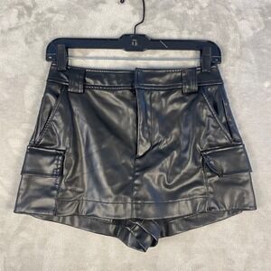 ZARA Black Faux Leather Cargo Shorts Women's XS Belted Utility